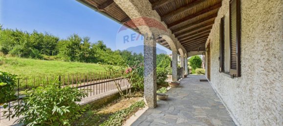 Дом с 11 спальнями в Санта Мария делла Верза, Италия № 329669 40