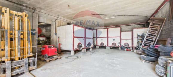 Дом с 11 спальнями в Санта Мария делла Верза, Италия № 329669 23