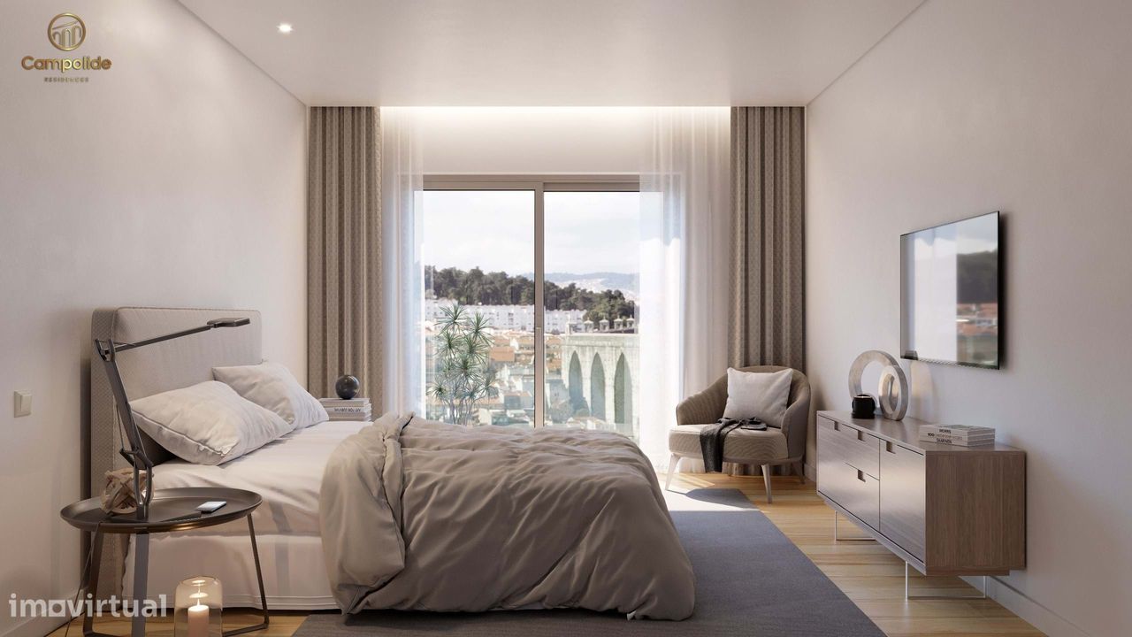 2 bedrooms Apartment in Lisbon, Portugal No. 98030