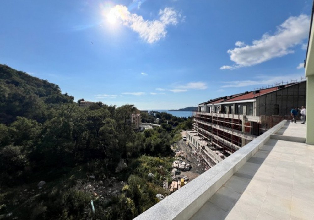 71m² Apartment in Budva, Montenegro No. 1713