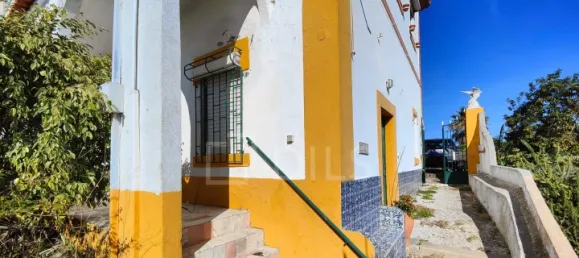 4 bedrooms House in Almada, Portugal No. 117062 3
