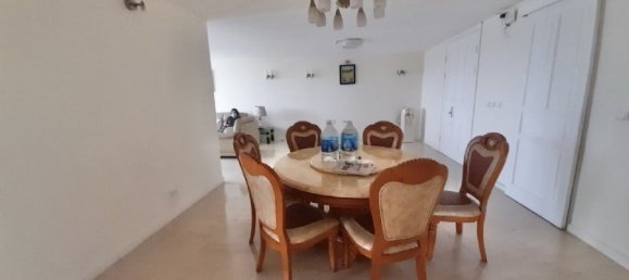 4 Schlafzimmer Wohnung in Tay Ho, Vietnam, Nr. 19493 13