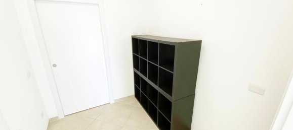 Gewerbliche Immobilie in Legnano, Italy 58m², Nr. 144469 10