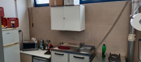 عقار تجاري في Cinisello Balsamo, Italy 700متر مربع رقم 251441 10