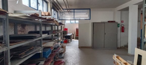 عقار تجاري في Cinisello Balsamo, Italy 700متر مربع رقم 251441 14