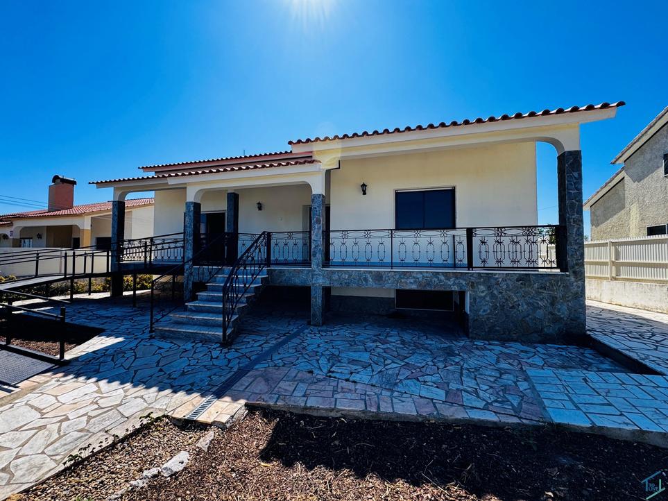 4 Schlafzimmer Haus in Tomar, Portugal, Nr. 272832