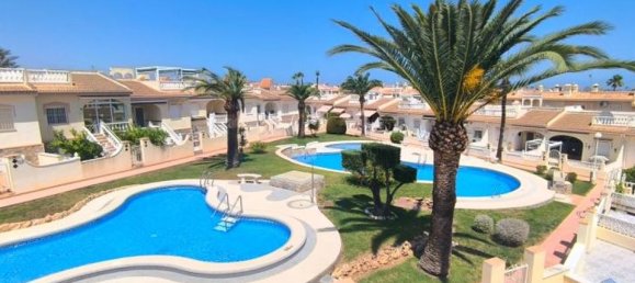 3 bedrooms Townhouse in Ciudad Quesada, Spain No. 190534 2