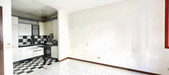 2-Zimmer Wohnung in Bologna, Italy, Nr. 29254 12