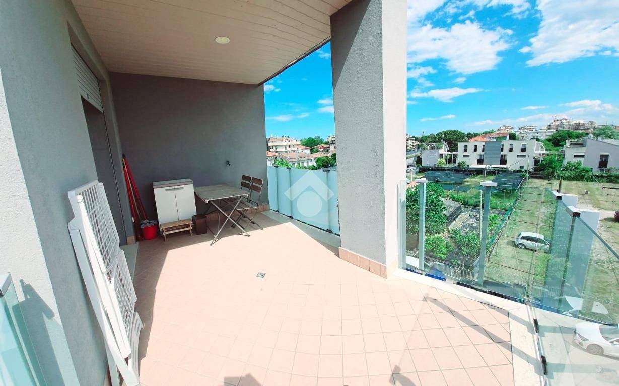 3 bedrooms Penthouse in Rimini, Italy No. 66367