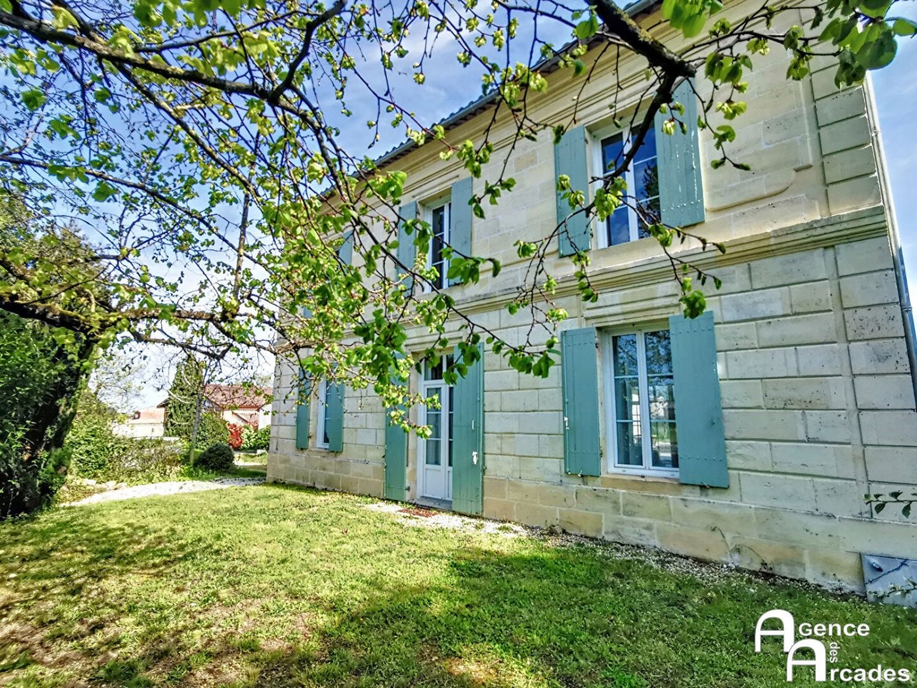 6 bedrooms Villa in Genissac, France No. 105433