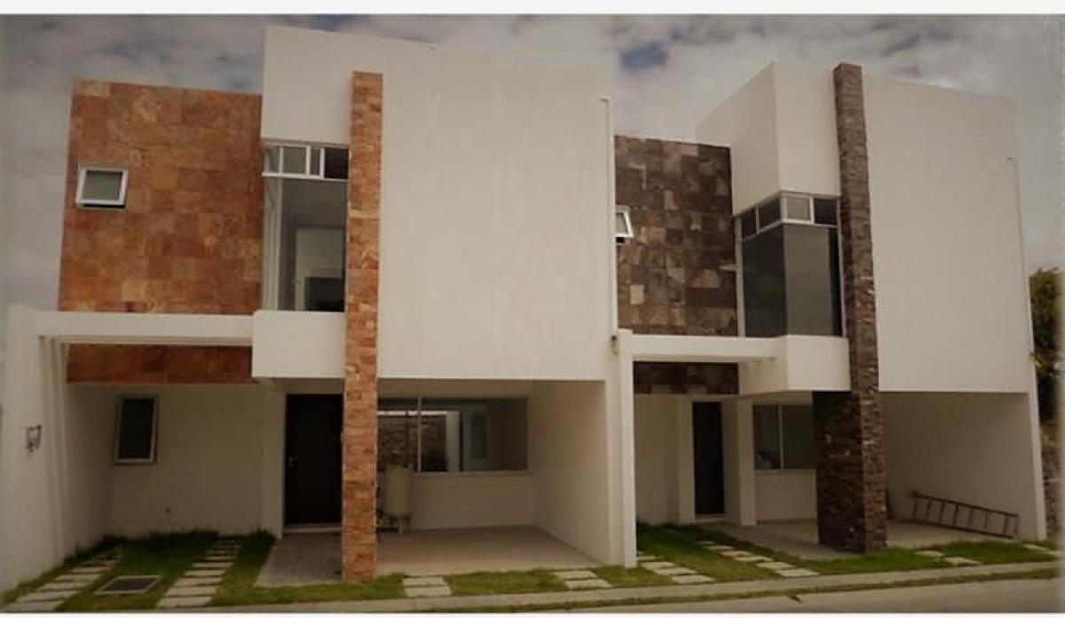 3 bedrooms House in Puebla, Mexico No. 164519