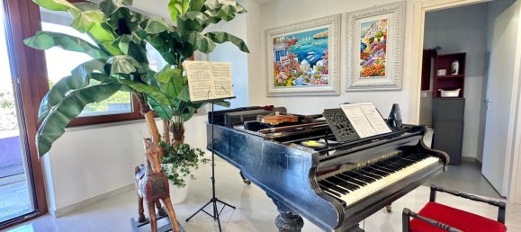 9 bedrooms Villa in Pescara, Italy No. 350897 42