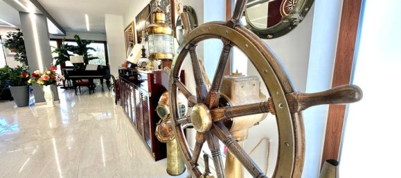 9 bedrooms Villa in Pescara, Italy No. 350897 12