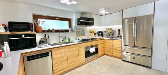 9 bedrooms Villa in Pescara, Italy No. 350897 11