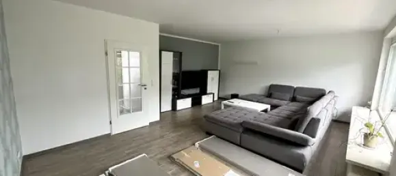 6 rooms Townhouse in Bremerhaven, Germany No. 361257 4