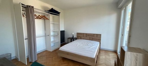 Дом с 8 спальнями в Сент-Этьен-дю-Рувре, Франция № 315909 7