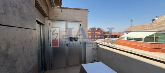 3 bedrooms Penthouse in Valdepenas, Spain No. 169599 8