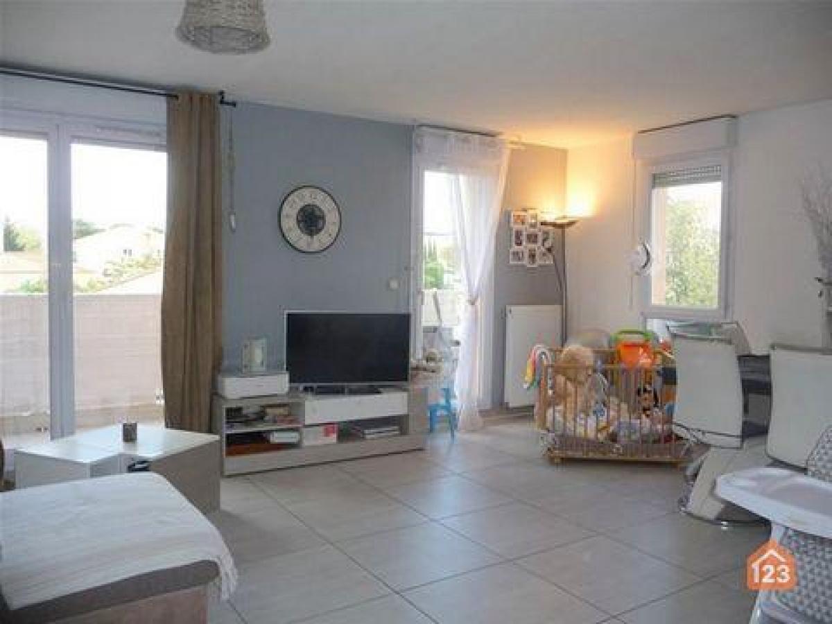 2 bedrooms Condo in Les Angles, France No. 33240