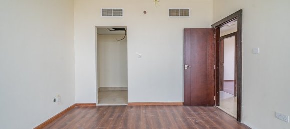 2 chambres Appartement à Dubai Sports City, UAE No. 2331 4