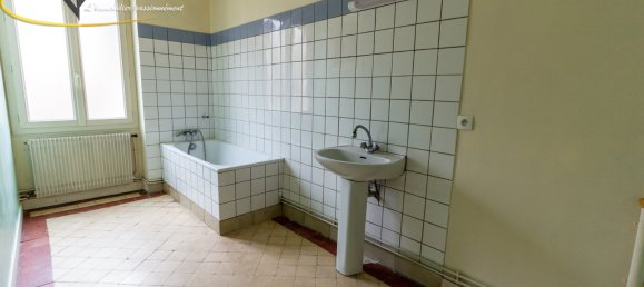 4 Schlafzimmer Haus in Vaux-sur-Seine, France, Nr. 179878 3