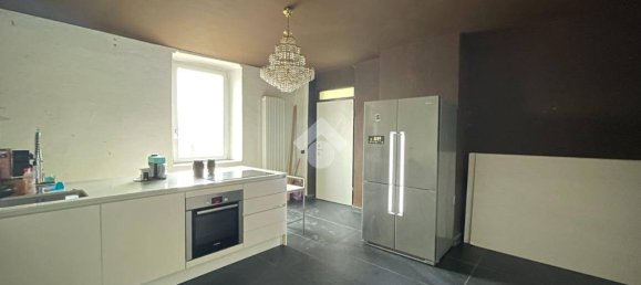 2 bedrooms House in Chivasso, Italy No. 144041 6