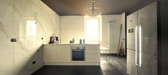 2 bedrooms House in Chivasso, Italy No. 144041 7