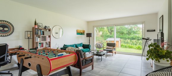 4 bedrooms House in Arbonne, France No. 298758 2