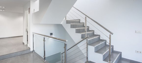 Gebäude in Marbella, Spain 250m², Nr. 117435 6