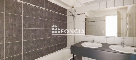 Apartamento T2 em Riom, France N.º 206926 9