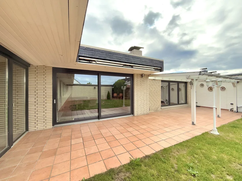 Bungalow de 5 divisões em Hanover, Germany N.º 339800