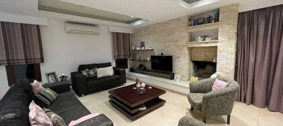 3 bedrooms Commercial property in Limassol, Cyprus No. 18026 3