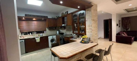 3 bedrooms Commercial property in Limassol, Cyprus No. 18026 9