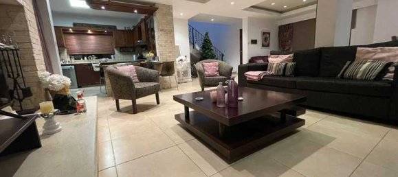 3 bedrooms Commercial property in Limassol, Cyprus No. 18026 5