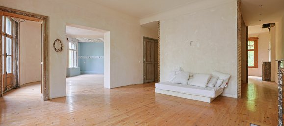 5 bedrooms House in Tourcoing, France No. 63402 12