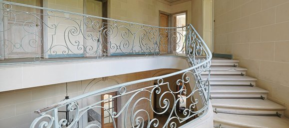 5 bedrooms House in Tourcoing, France No. 63402 6