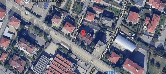 1 bedroom Apartment in Chieri, Italy No. 304206 2