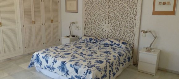 Villa de 5 dormitorios en Marbella, Spain No. 96110 15