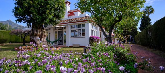 Villa de 5 dormitorios en Marbella, Spain No. 96110 40