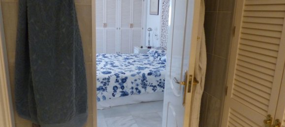 Villa de 5 dormitorios en Marbella, Spain No. 96110 21