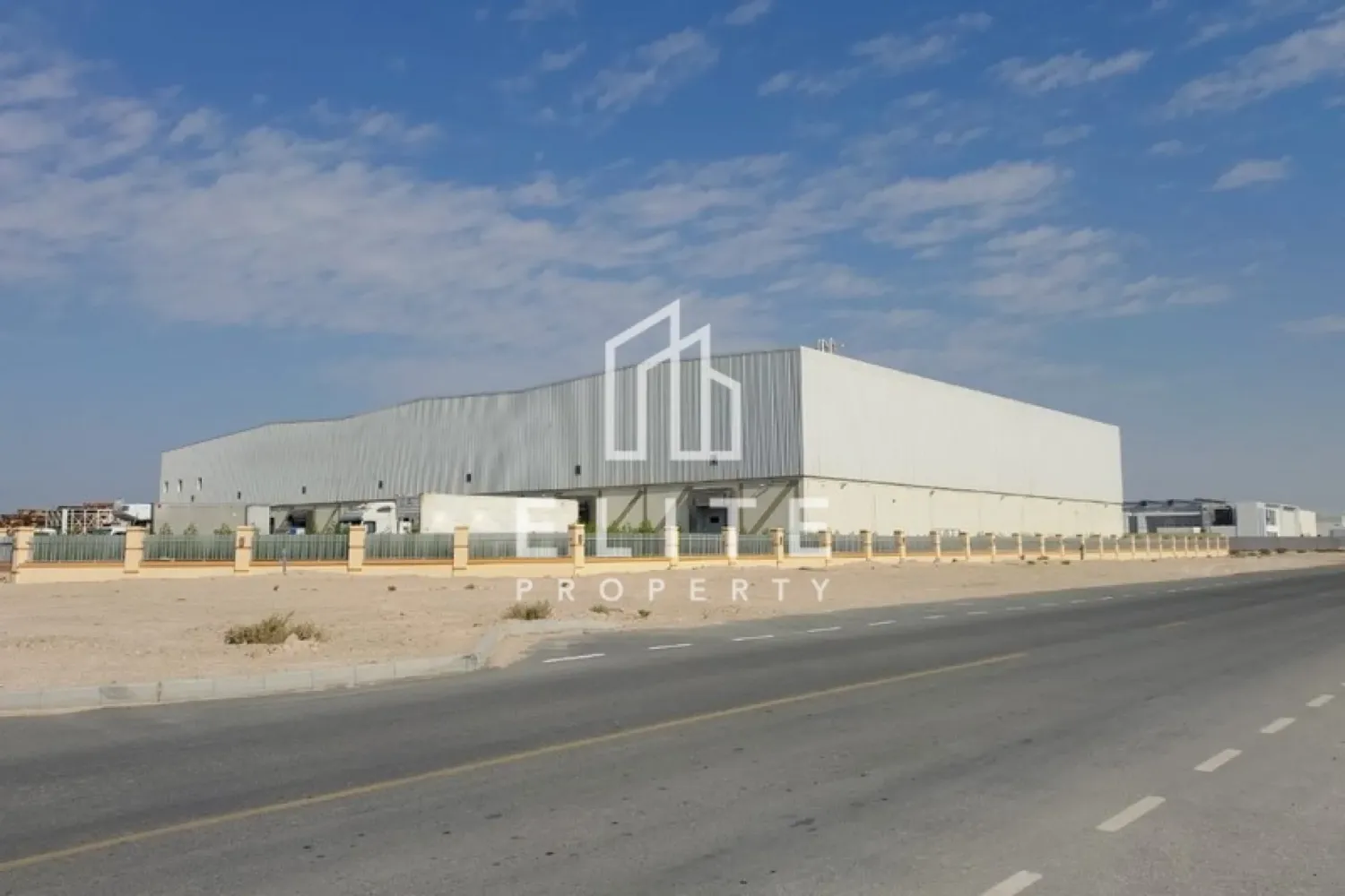 Armazém em Dubai, UAE 468 m² N.º 97734