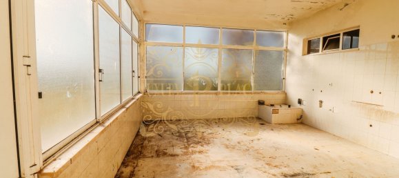 11 bedrooms House in Sesimbra, Portugal No. 136477 20