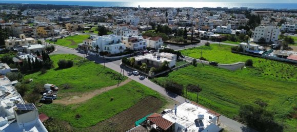 2 bedrooms Apartment in Geroskípou, Cyprus No. 22622 9