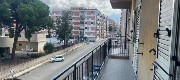 6 chambres Appartement à Reggio Calabria, Italy No. 315356 7