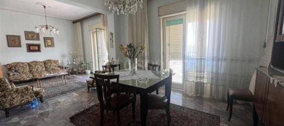 6 chambres Appartement à Reggio Calabria, Italy No. 315356 2