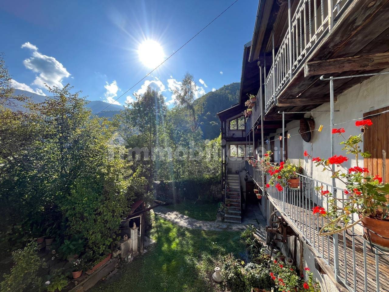 5 bedrooms House in Pramollo, Italy No. 375433