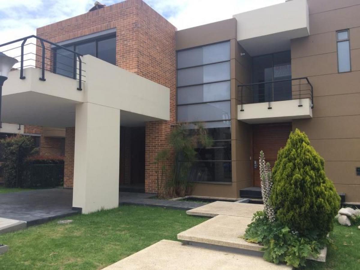 3 bedrooms House in Cundinamarca, Colombia No. 6094