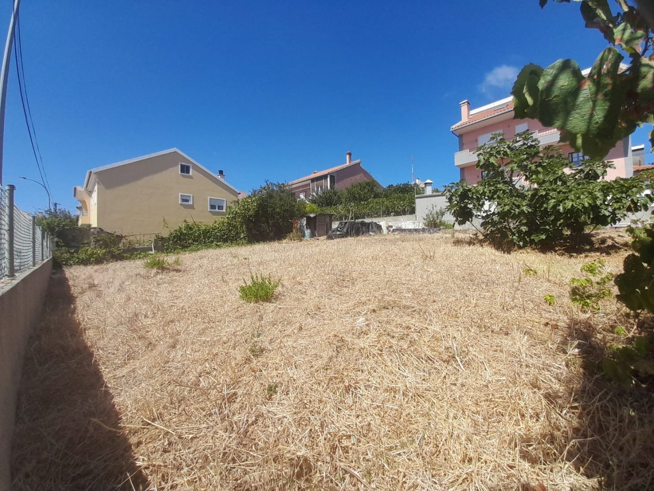  Land in Amadora, Portugal No. 275460