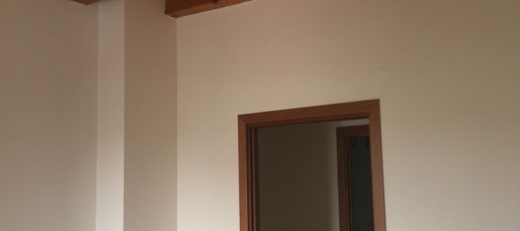 6 rooms Apartment in Conegliano, Italy No. 106154 3