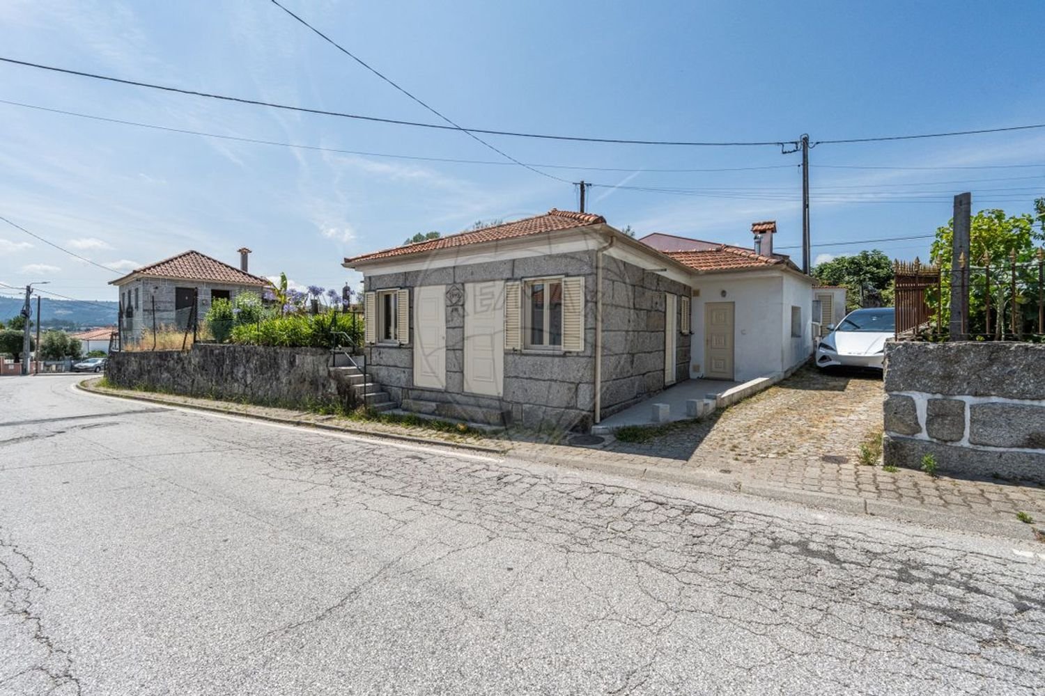 2 bedrooms House in Estoraos, Portugal No. 330843