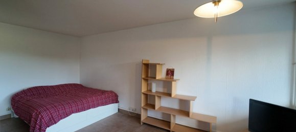 Studio in Ferney-Voltaire, France No. 301322 5